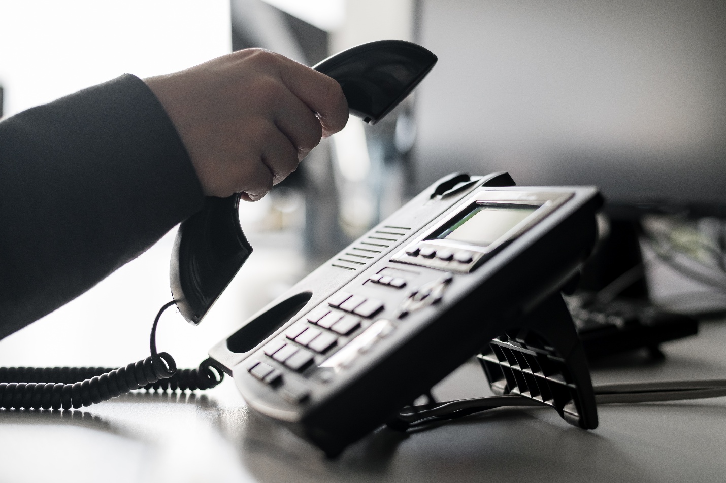 Why Moving From Landline To VoIP Matters